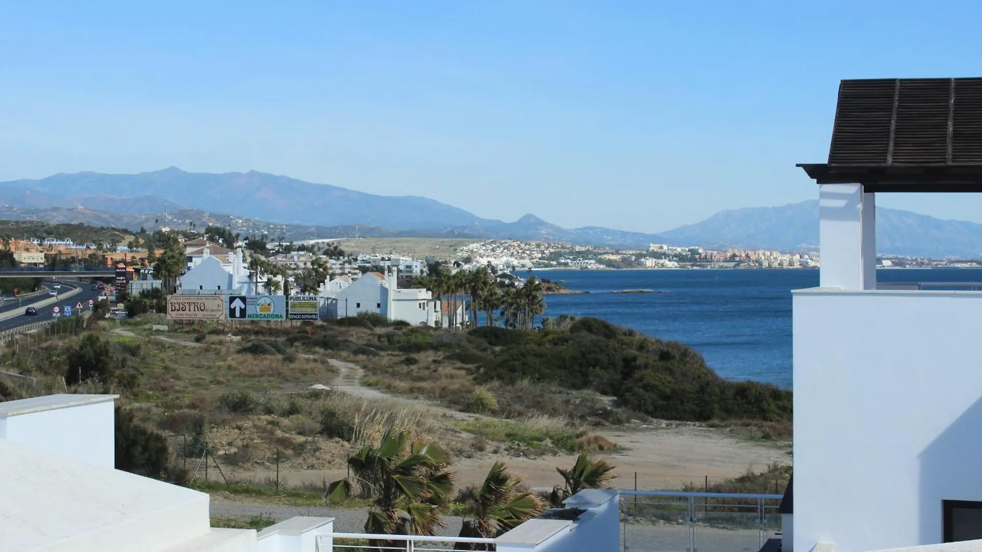 Apartment Beachfront Penthouse With Sea Views, Hot Tub, Bbq Casares